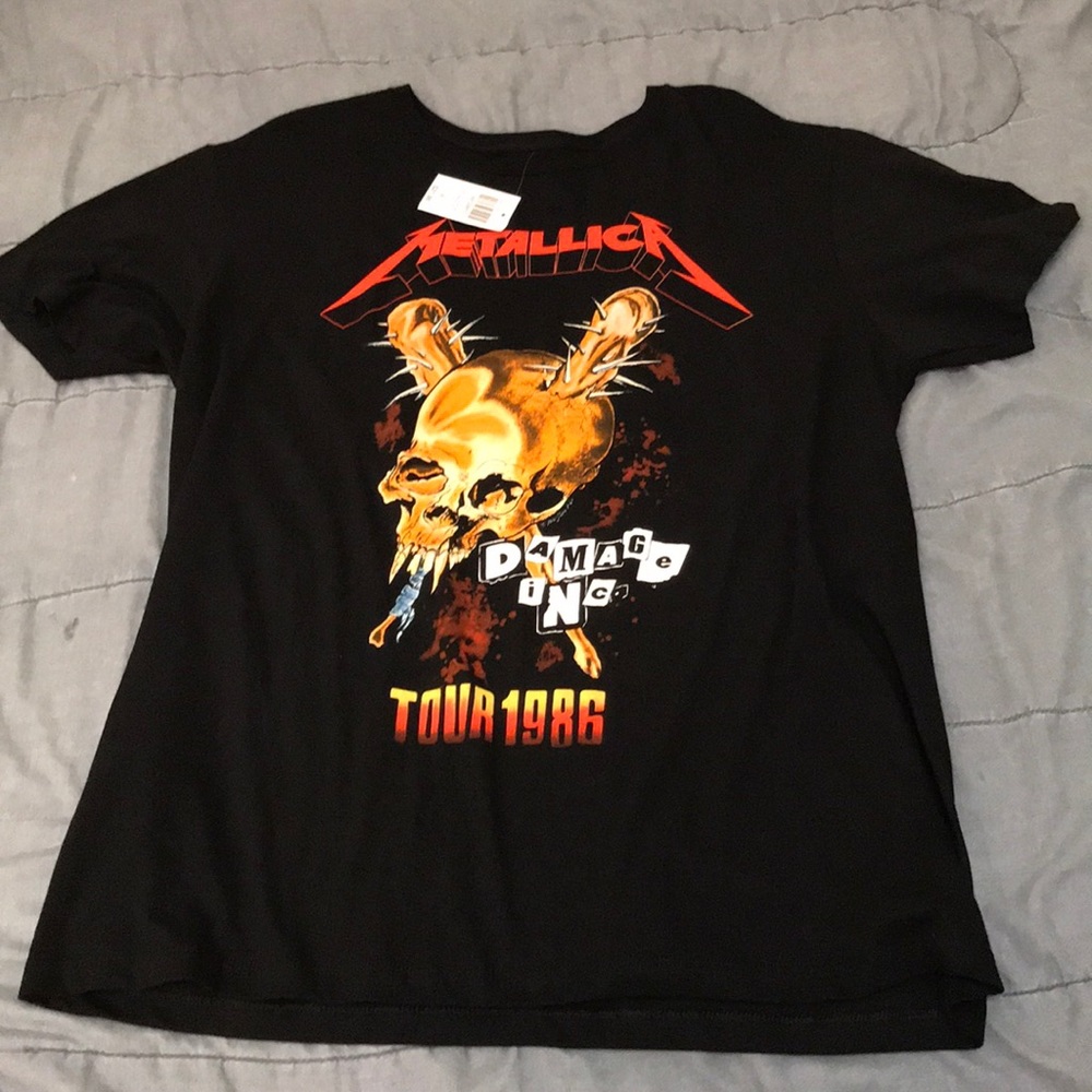 Men’s Forever 21 Metallica shirt XL